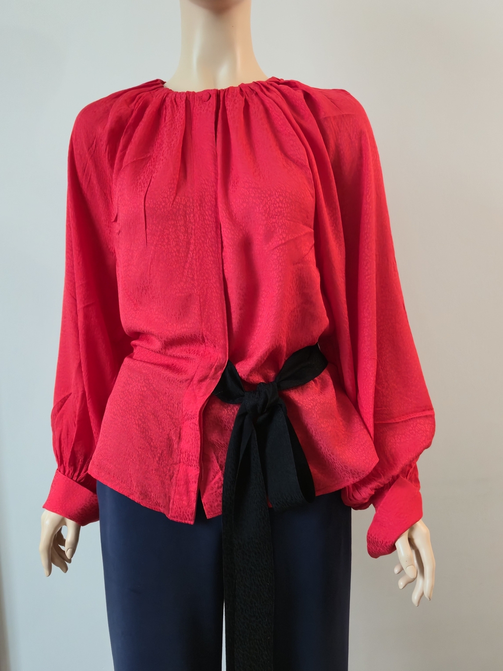 Ted Baker London Bright Fuchsia Blouson Top with Black Sash Size 2
